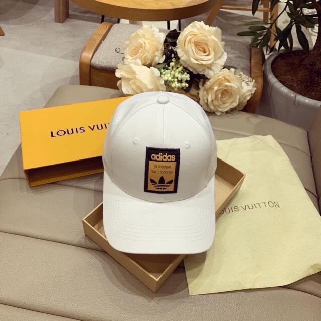 ĐỒNG GIÁ 89K - NÓN KẾT NAM NỮ VNXK THỂ THAO TRẮNG ĐEN SIÊU ĐẸP