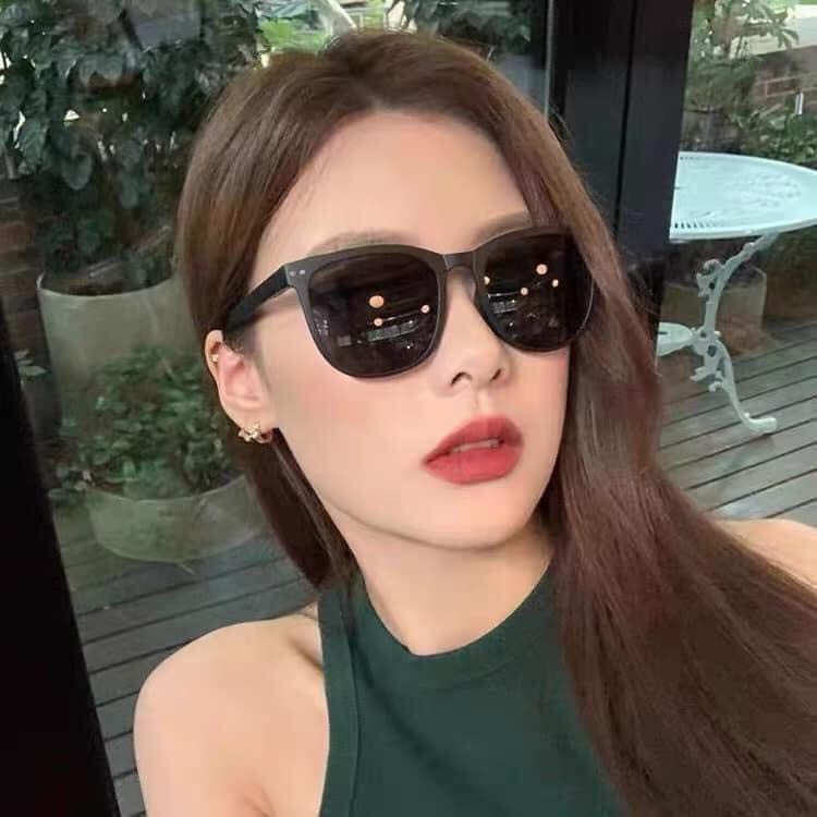 "Set 2chiếc-2màu" Kính gập Thời trang chống tia UV Nhật bản
