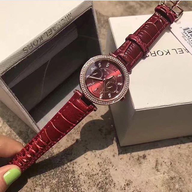 Đồng hồ nữ Michael Kors MK6451 dây da