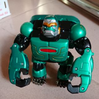 TINH TINH TRONG GAO MUSCLE 2ND bị trầy ngực