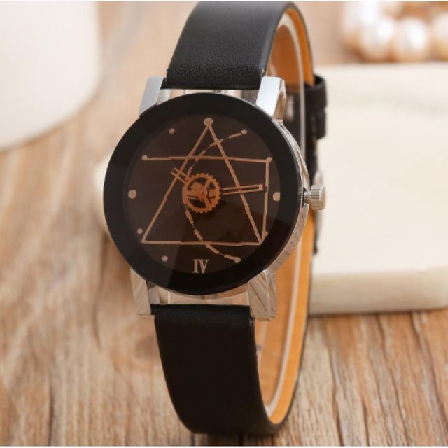 ĐỒNG HỒ NỮ DÂY DA ULZZANG MẶT XOẮN TAM GIÁC SIÊU SANG CHẢNH CỰC ĐẸP