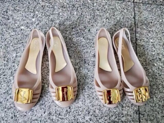 Giày nhựa thơm siêu mềm 🎋🎋🎋 | BigBuy360 - bigbuy360.vn