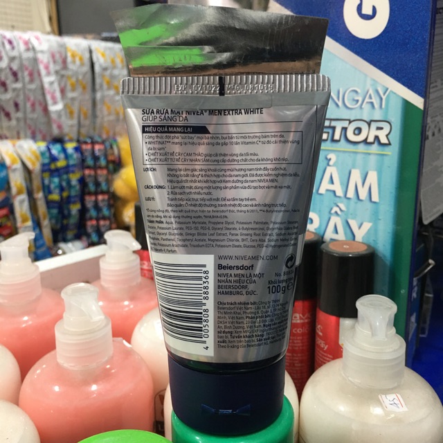 Sữa rửa mặt Nivea Men sáng da và sạch sâu 100g