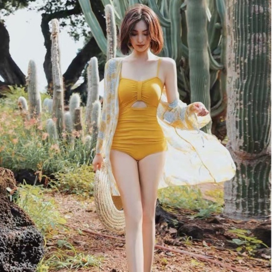 Molly bikini - Bộ đồ bơi nữ cao cấp áo tắm đi biển 1 mảnh  với thiết kế vải gân kèm áo choàng họa tiết in bông