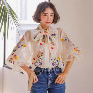 Áo kiểu hoa tay lỡ live
