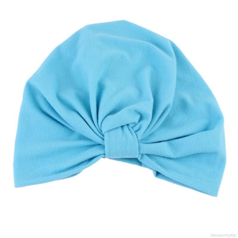 Nón trùm đầu gắn trang trí quả cầu lông xù đáng yêu dành cho các bé