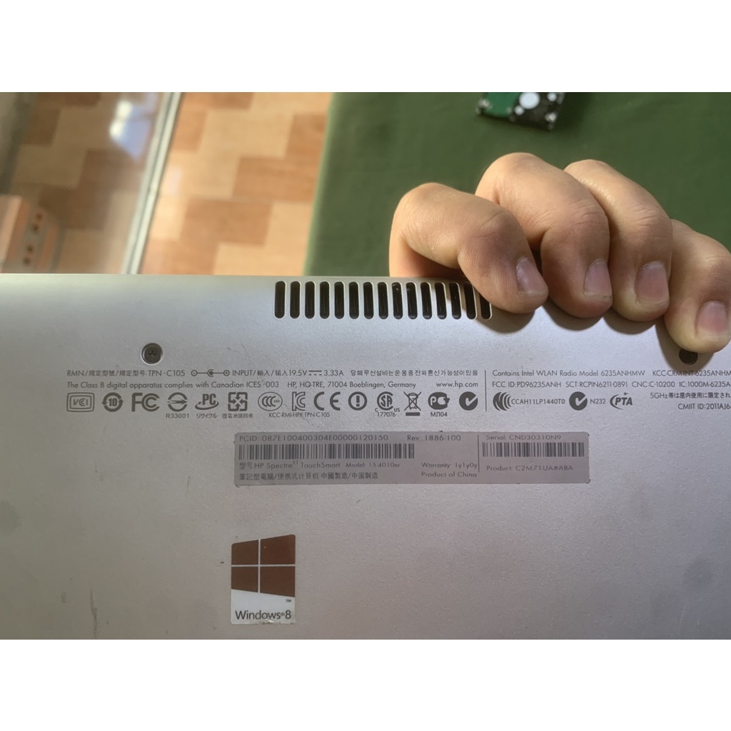 Laptop HP ENVY Spectre XT 15-4010NR Ultrabook /i7-3517U/8GB RAM/120GB SSD màn hình 15.6 Inch chạm cảm ứng