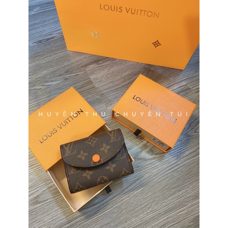 Ví ngắn Lvv full box