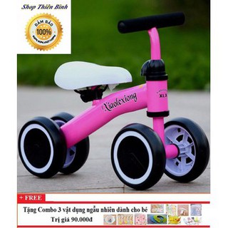 Xe cân bằng 4 bánh Mini cho bé