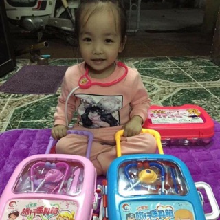 Thanh lý đồ chơi bác sĩ cho bé