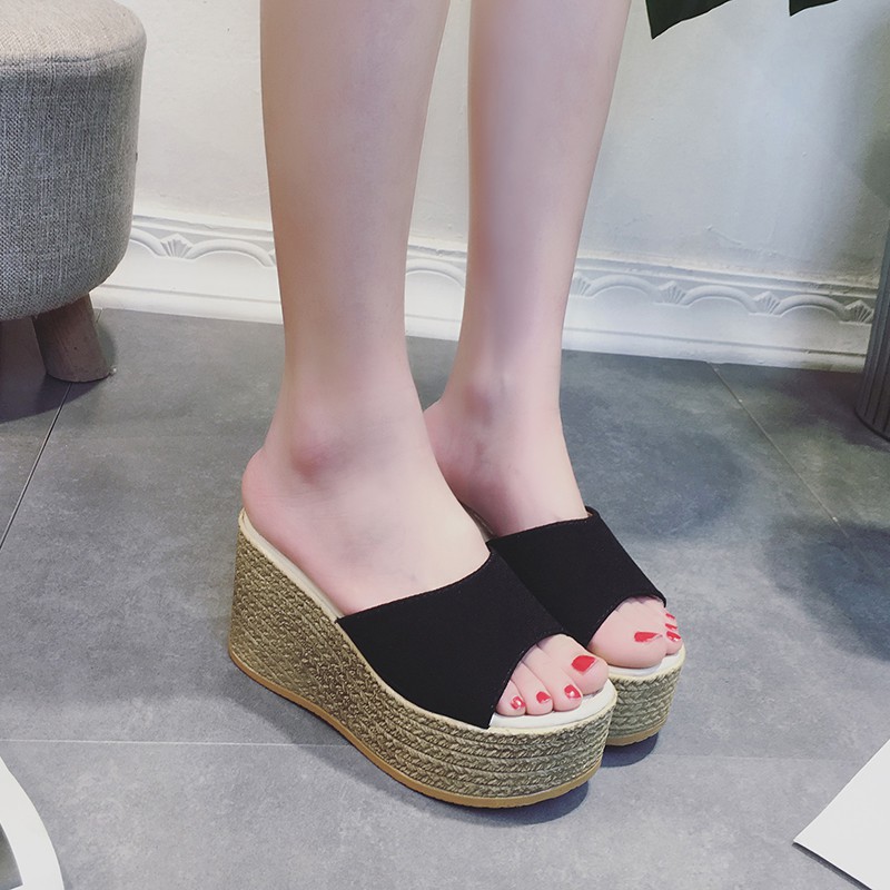 ❀Slippers wear women s summer flip-flops 2018 fashion all-match muffin bottom non-slip slope heel trendy platform sandals