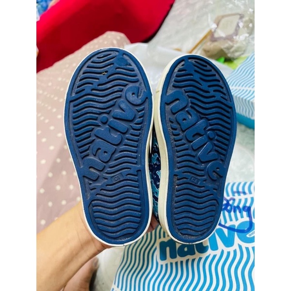 Thanh lý giày NATIVE chính hãng size 24 cho bé