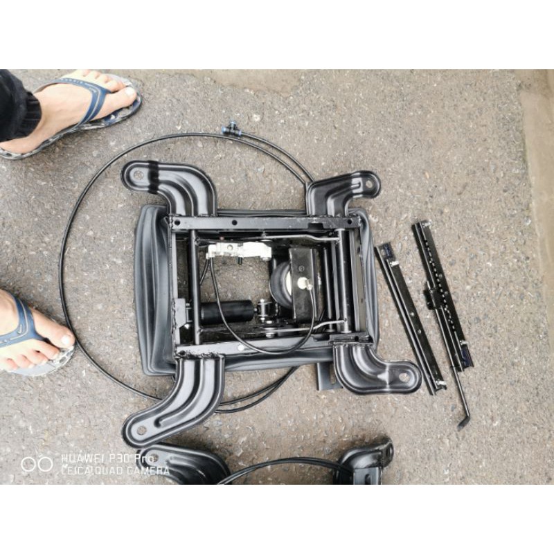 ĐẾ GHẾ HƠI THẤP lắp xe 1t4 đến 8 tấn, đế hơi xe tải hàng xịn.