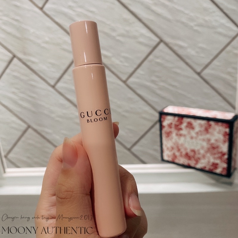 Bộ quà tặng Gucci Bloom EDP 50ml và lăn 7ml