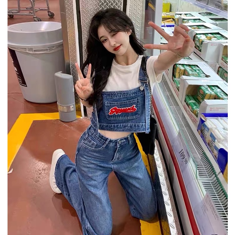 Áo Yếm Jeans Chữ Đỏ Kèm Chân Váy A jean Quảng Châu (loại 1) Váy Denim 2022