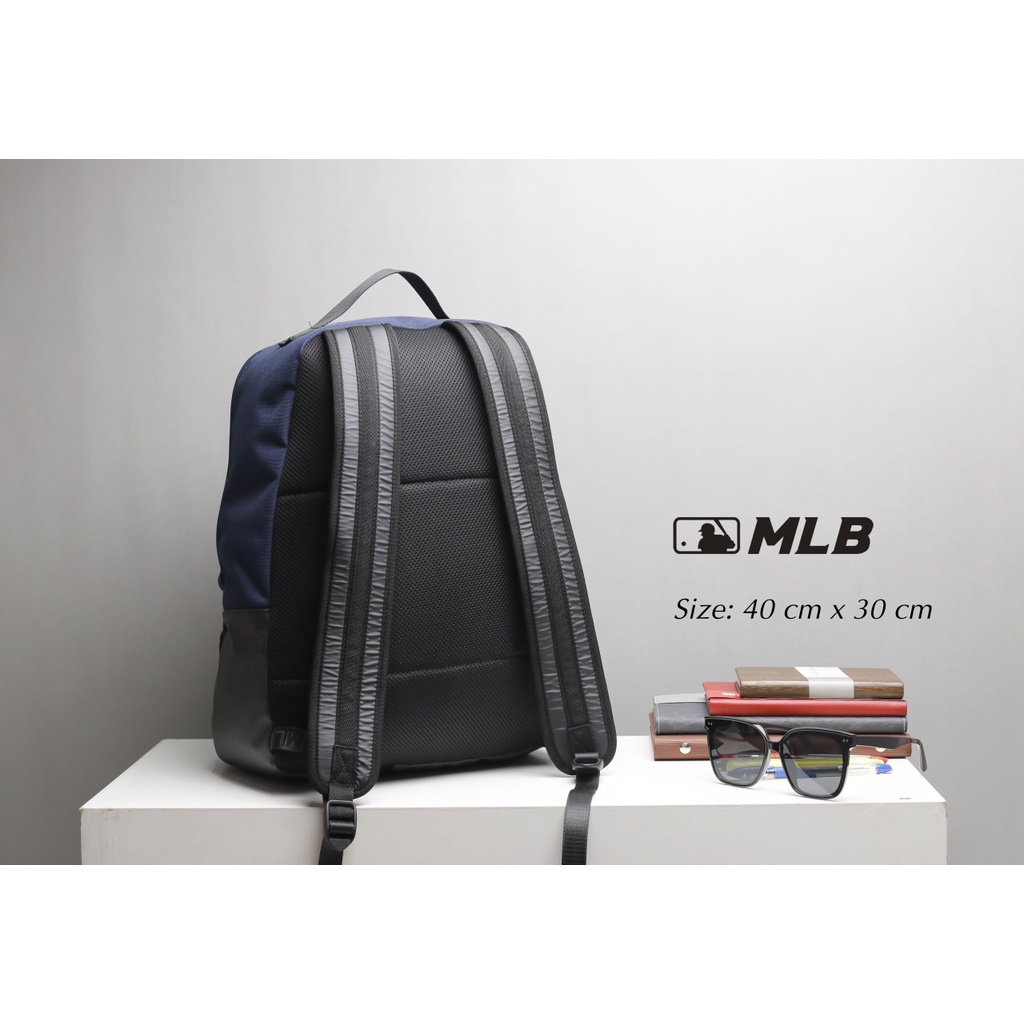 Balo nam nữ thời trang, chất liệu chống thấm, có ngăn laptop, khóa logo xịn xò MB8004