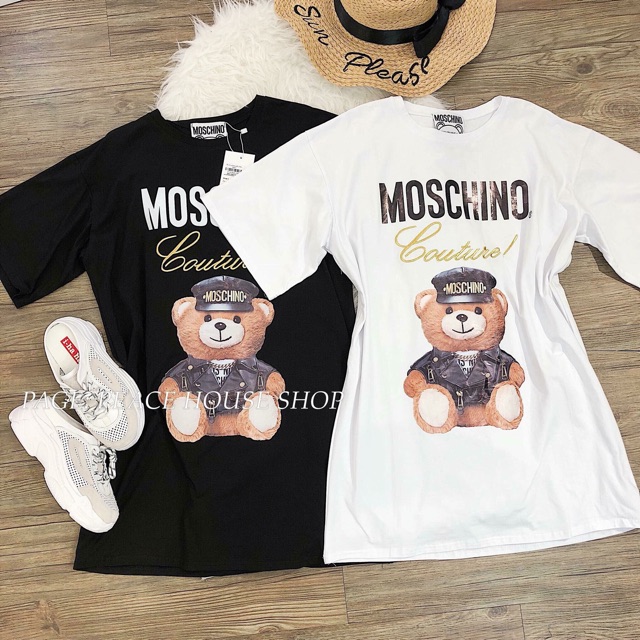 Áo phông gấu Moschino có thể mặc chung với người thuoqng được nhé chị em ơi . Chất cotton chuẩn kim chủ luôn khách