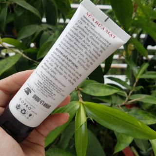 SỮA RỬA MẶT NELLY.P