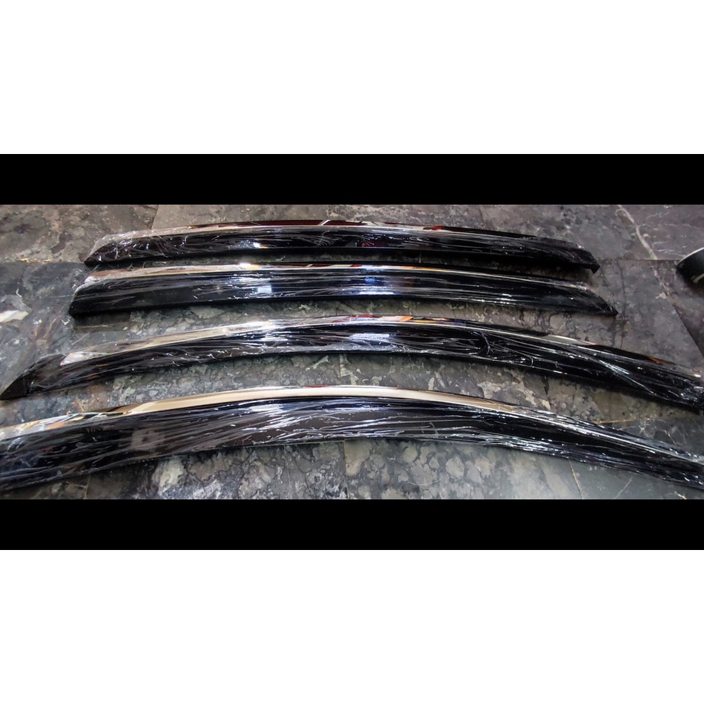 Bộ Vè Che Mưa Đen Hyundai i10 Hatback 2022 - Hàng Cao Cấp