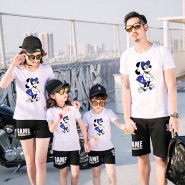 Áo gia đình theo yêu cầu