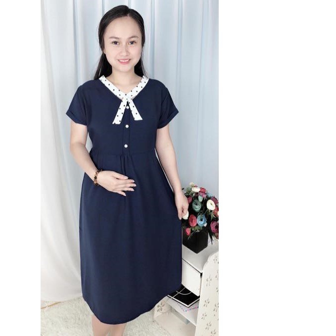 Đầm bầu sang trọng kẻ