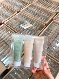 Set dưỡng da mini HUXLEY