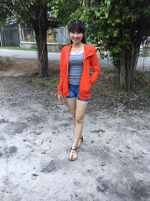 Áo khoác gia đình Nhím ( vải nỉ dày ấm và vải nỉ mỏng ). Áo khách đặt mình mới may. May theo chiều cao và cân nặng | BigBuy360 - bigbuy360.vn