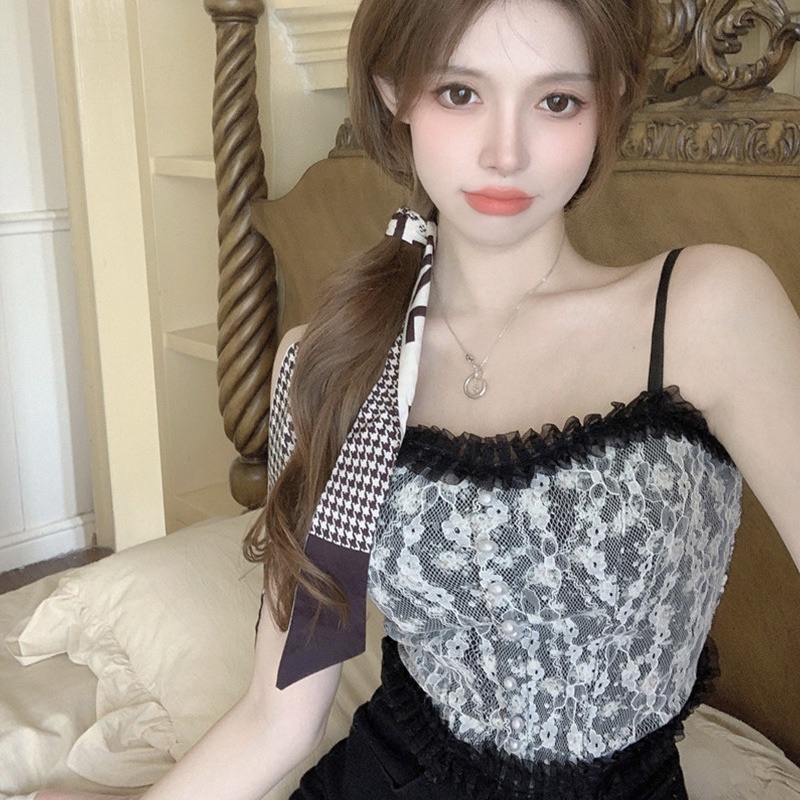 Áo bra ren phối hoa có lót ngực dáng ngắn cực xinh