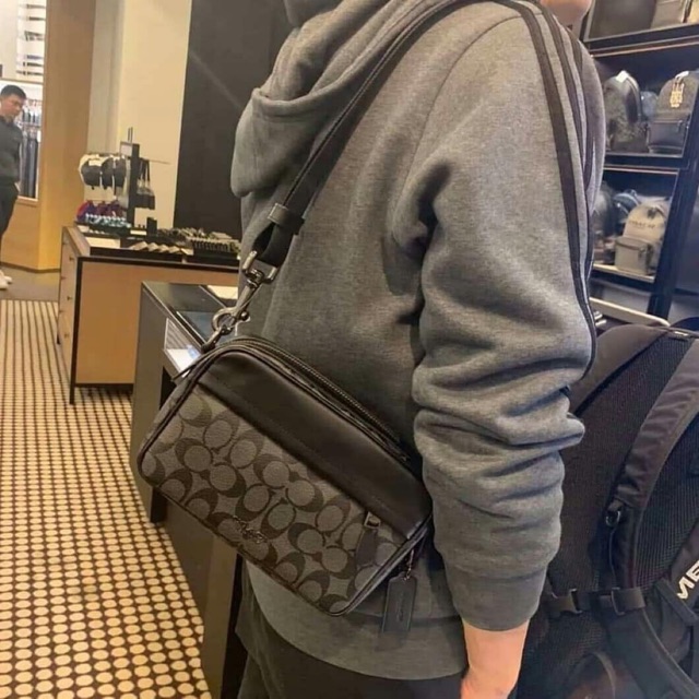 Túi Coach quai chéo cho nam
