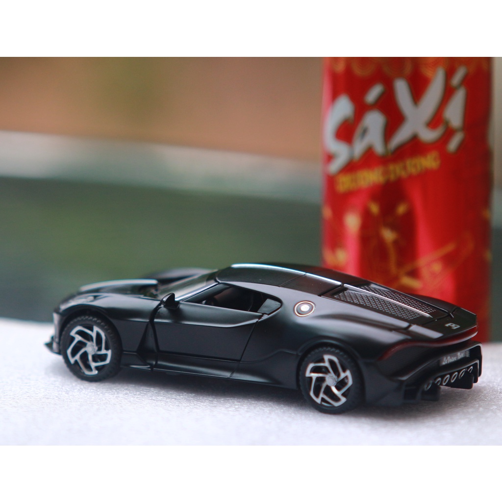 Đồ chơi Xe mô hình hợp kim Bugatti La Voiture Noire cao cấp tỷ lệ 1:32