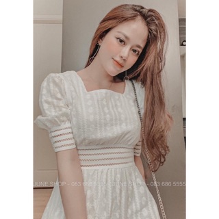 Váy trắng cổ vuông tiểu thư