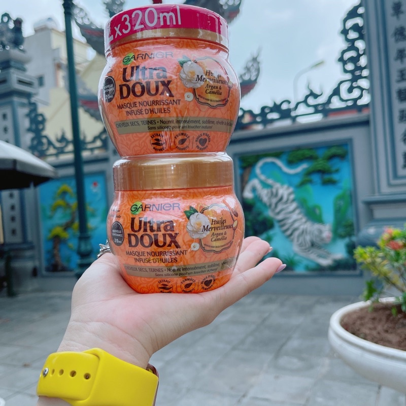 Ủ TÓC GARNIER ULTRA PHỤC HỒI MỀM MƯỢT TÓC