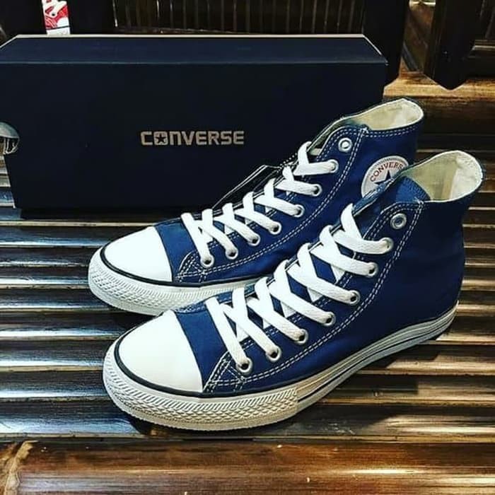 Giày Converse Vải Canvas Cổ Cao Màu Xanh Navy Kiểu Cổ Điển Cá Tính