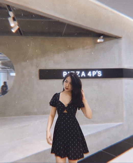 Đầm Xinh Elio Hở lưng quyến rũ kèm mút ngực form ôm body | BigBuy360 - bigbuy360.vn