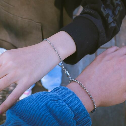 1 Cặp Vòng Tay Thép Không Gỉ Có Thể Điều Chỉnh Kích Thước