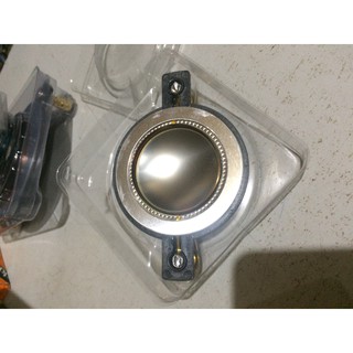 Coil trép cỡ 34,4 có cọc dây đồng.