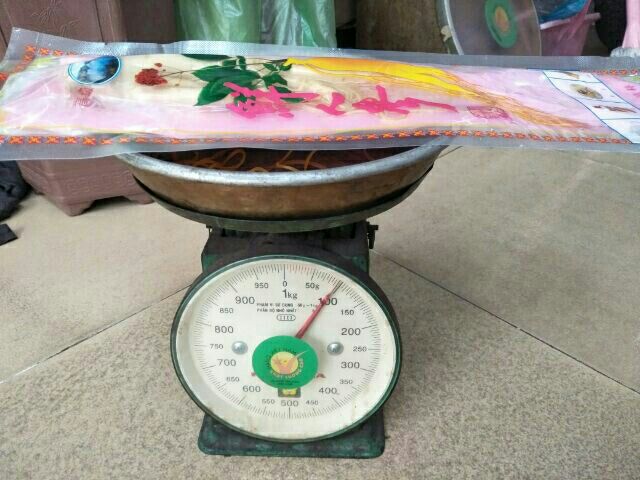 Nhân sâm tươi núi Trường Bạch 100gr/củ hút chân không