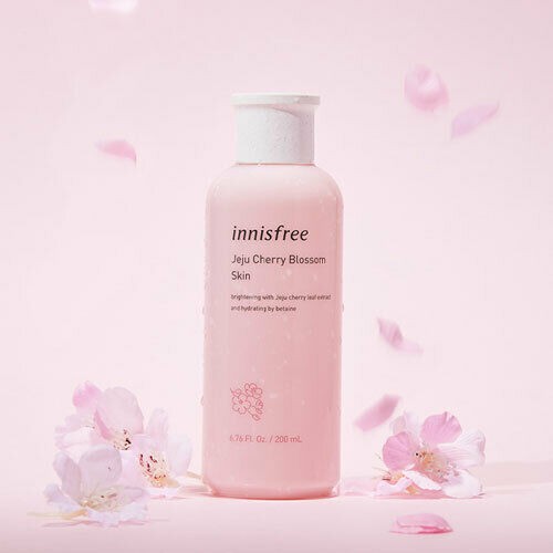 Nước hoa hồng Innisfree Jeju Cherry Blossom Skin