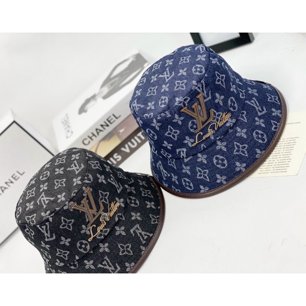 MŨ BUCKET NÓN BO JEAN LV LOGO CẮT CHỮ VIỀN DA - TXGS-N305