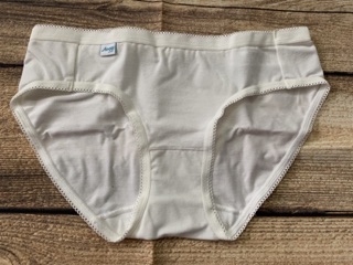 Quần lót nữ TRIUMPH SLOGGI COMFORT MIDI