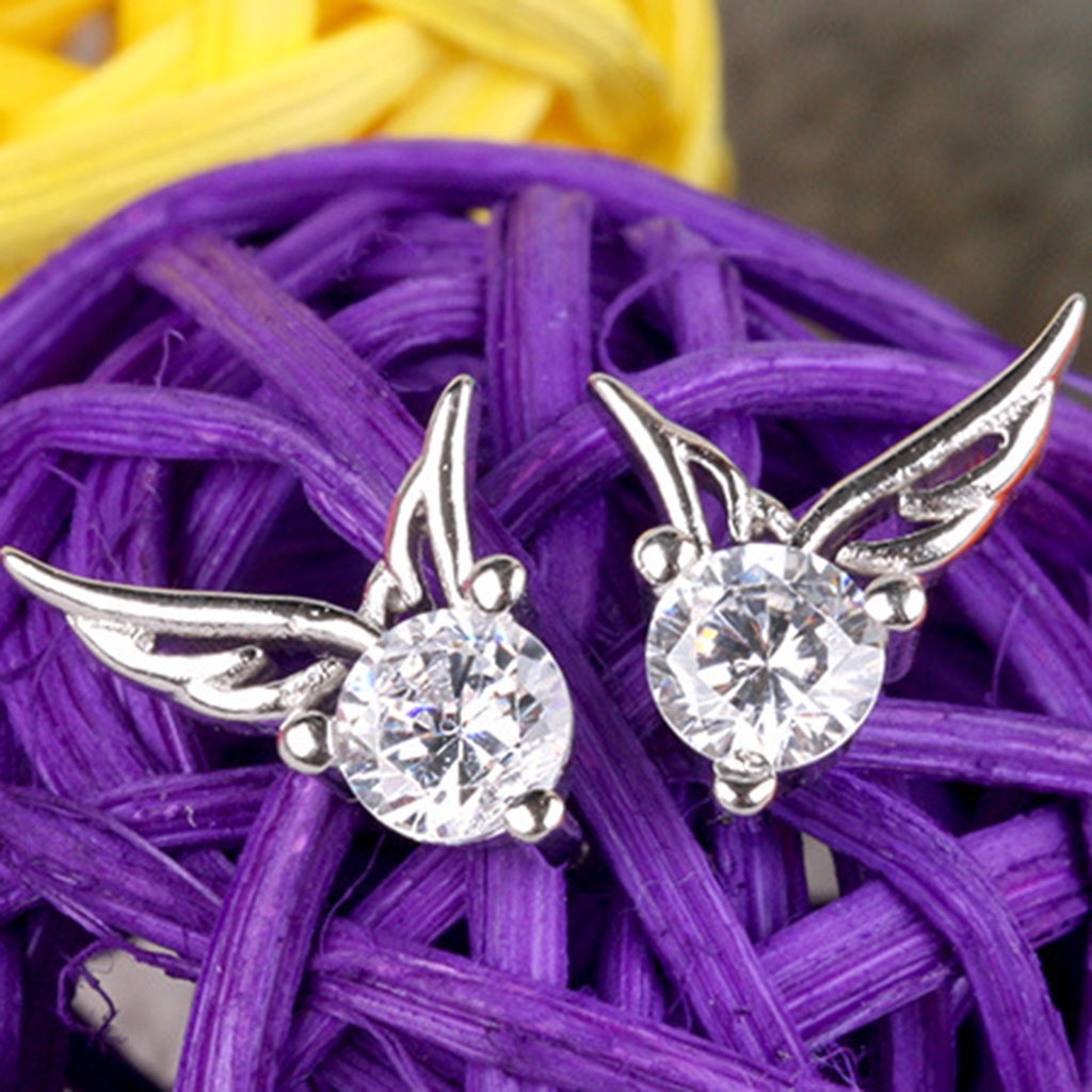 Đôi bông tai đính kim cương hình đôi cánh xinh xắn cho nữ