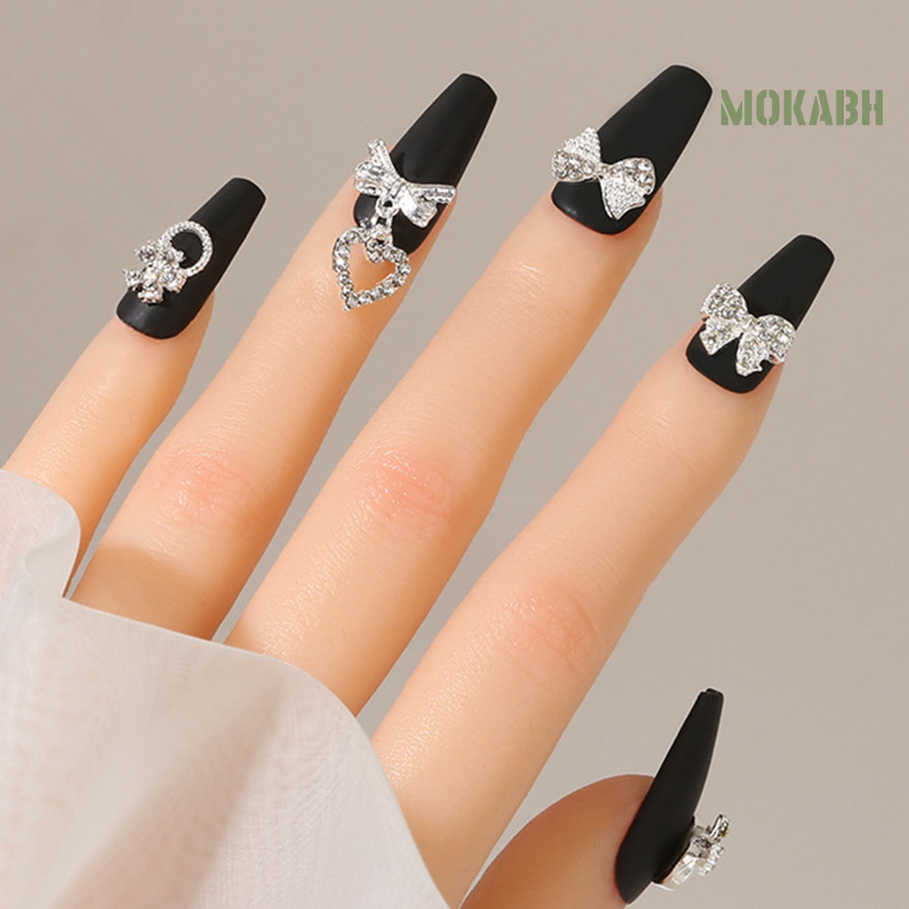 Set 20 Phụ Kiện Trang Trí Móng Tay Hình Nơ Trái Tim Bằng Hợp Kim Chống Rỉ Sét