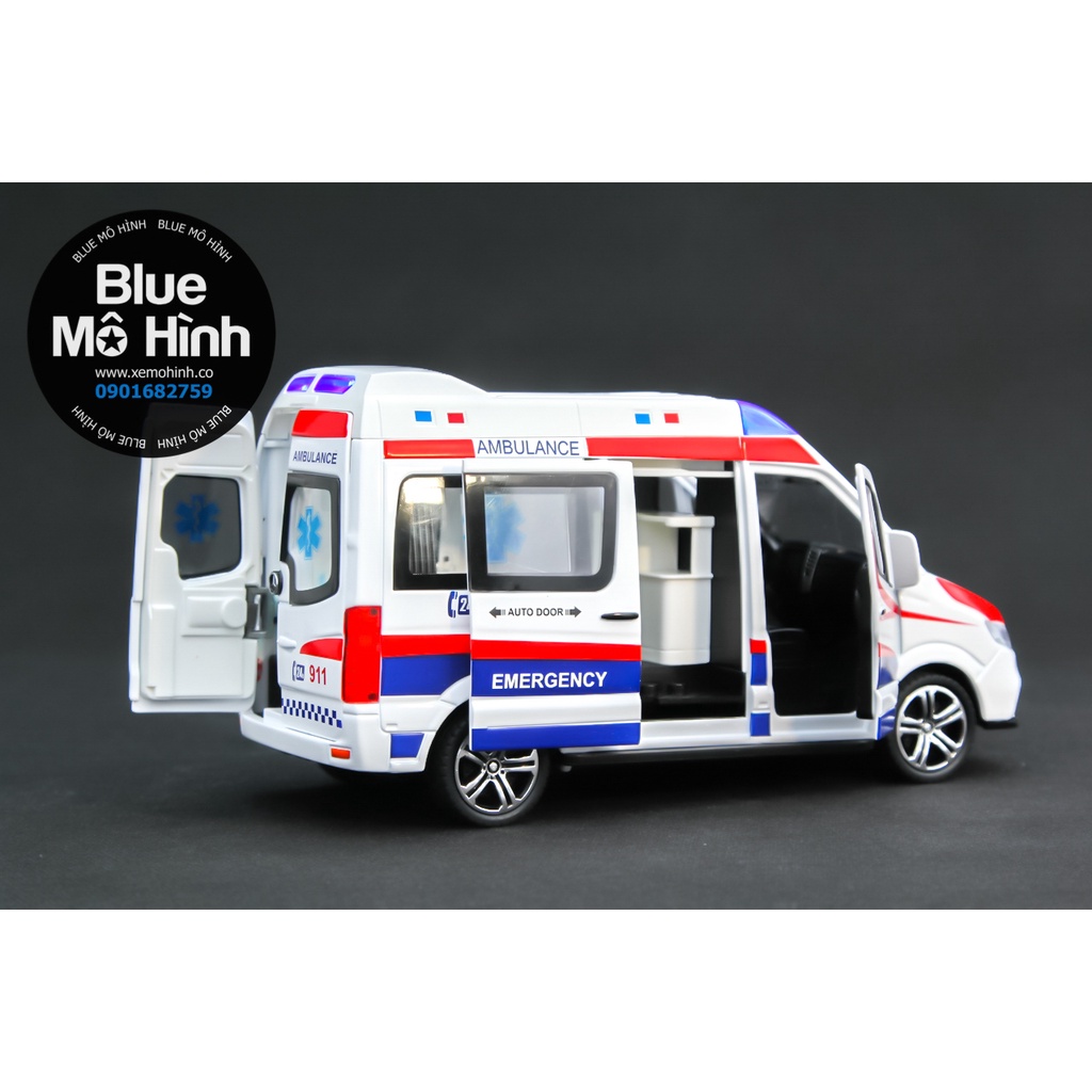 Xe mô hình xe cứu thương cấp cứu Ambulance 1:24