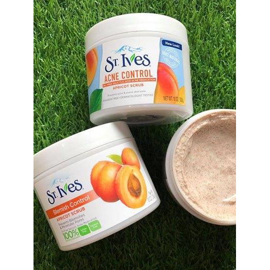 Kem tẩy tế bào chết toàn thân St.Ives Blemish Control Apricot Scrub