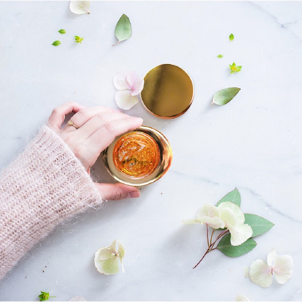 Gel Dưỡng Ẩm Chăm Sóc Da Mụn, Mờ Thâm, Sẹo Derladie Witch Hazel Perfect Vitamin 55ML