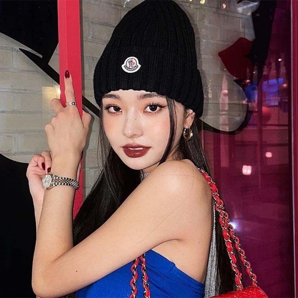 Khuyên Tai Vòng Hình Học Chữ Love Bằng Kim Loại Đơn Giản Thời Trang Dành Cho Nữ MXMUSTY