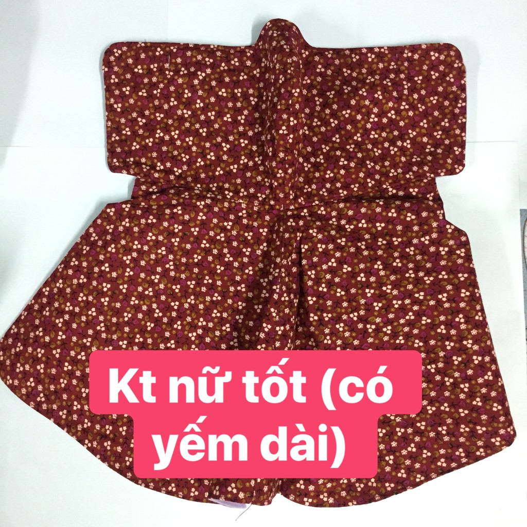 Khẩu trang mặt nạ yếm dài.