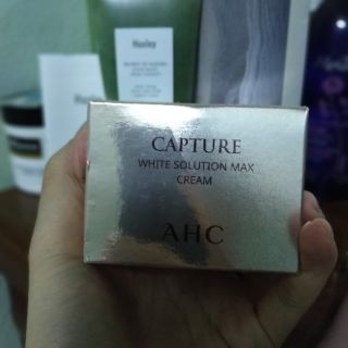 Kem Dưỡng Da AHC Capture Solution Max Cream