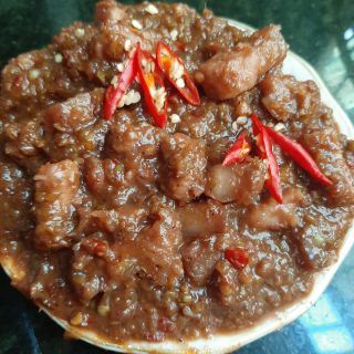 Mắm ruốc huế kho thịt 75k 400g