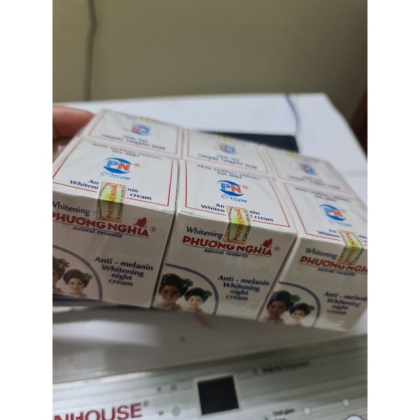 Kem dưỡng trắng da mặt Phương Nghĩa